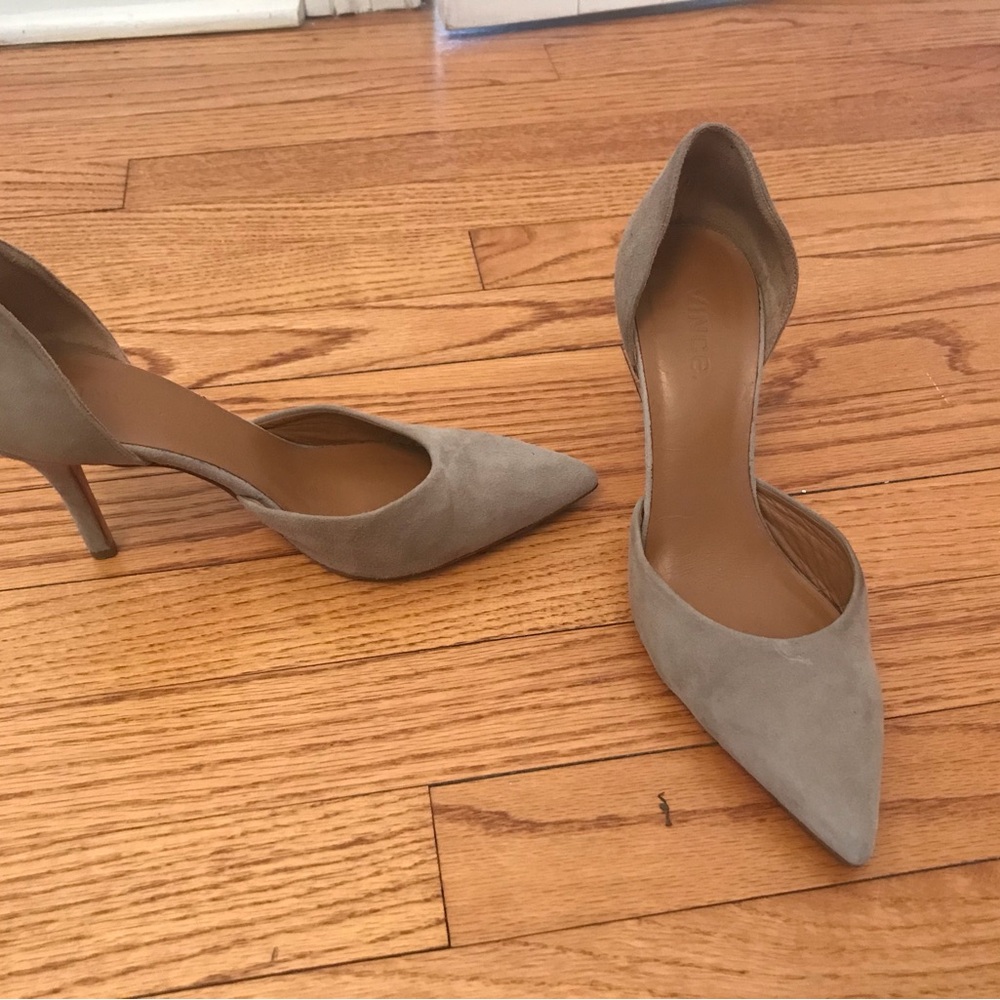 VINCE Elegant Women's Suede Pumps
